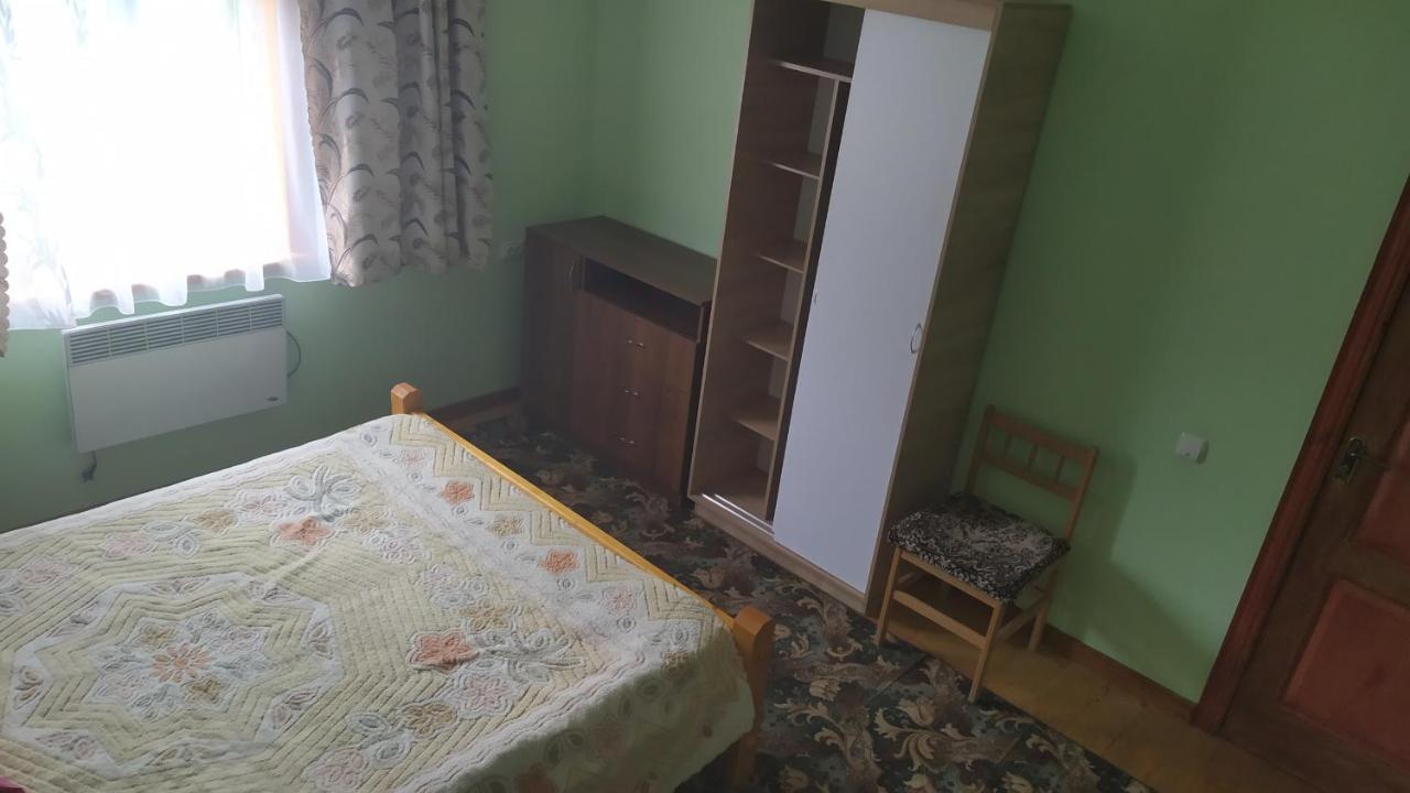 Родинна Оселя Slavske Esterno foto